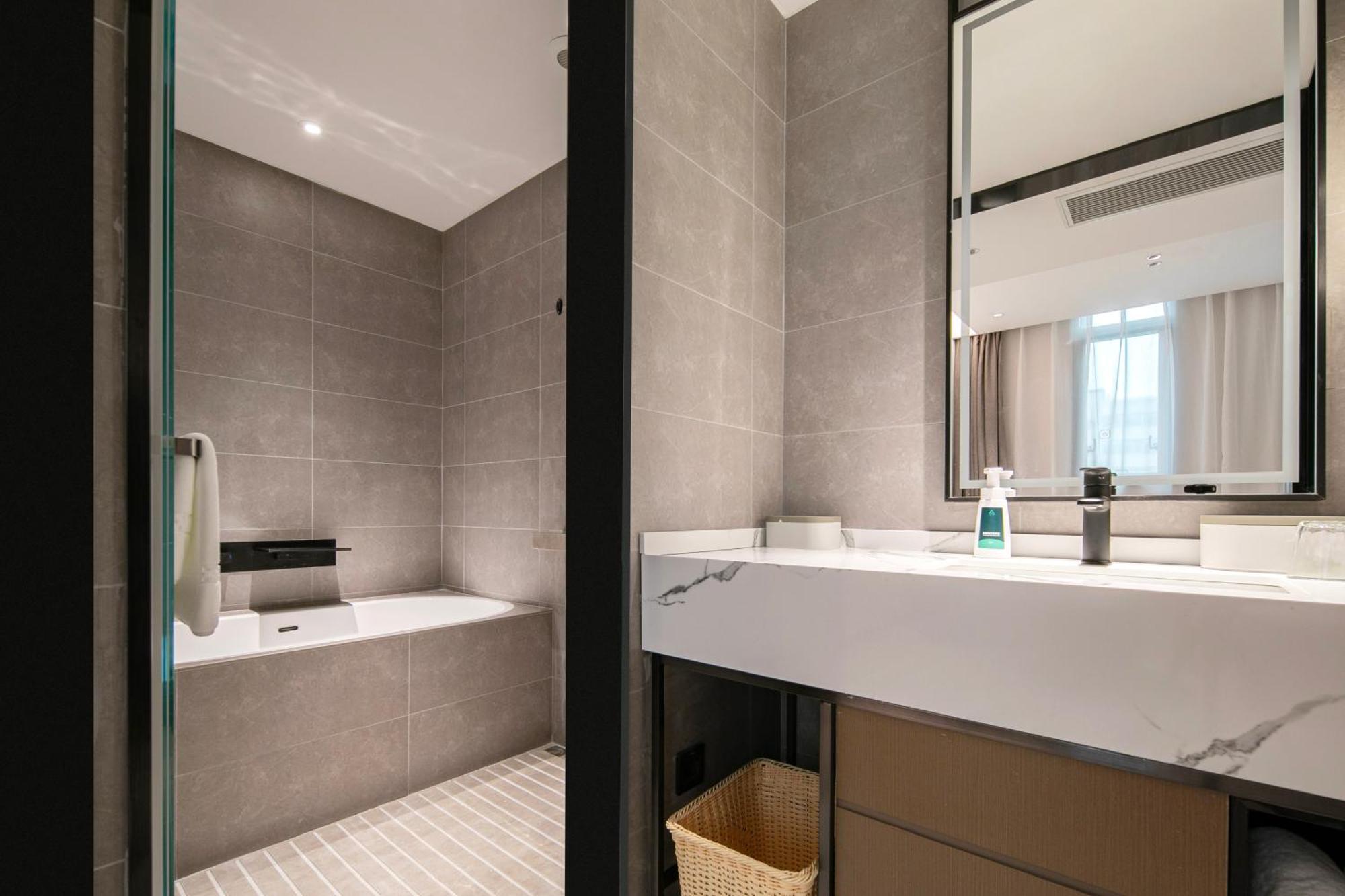 Atour Lujiazui Pudong Avenue 4* Xangai